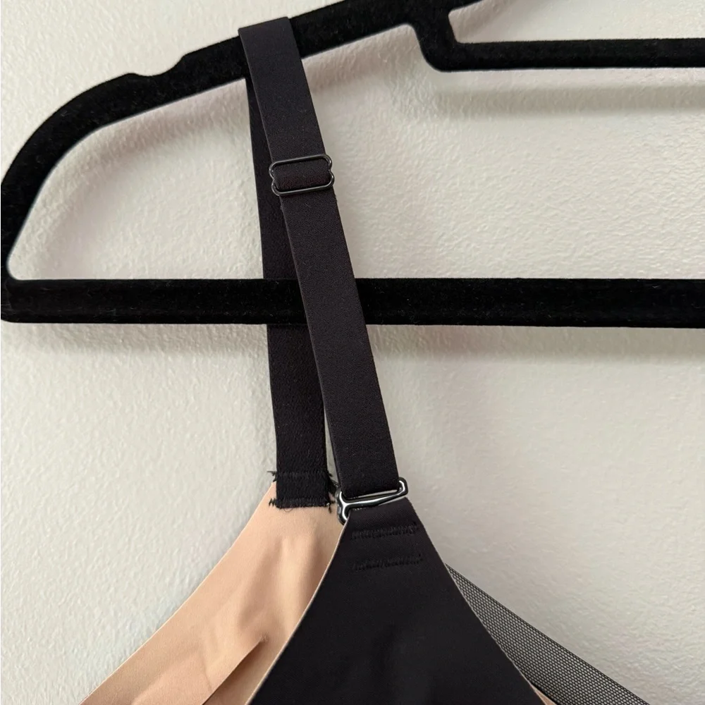 Honeylove CrossOver Bra in Runway - 38D/DD(E)